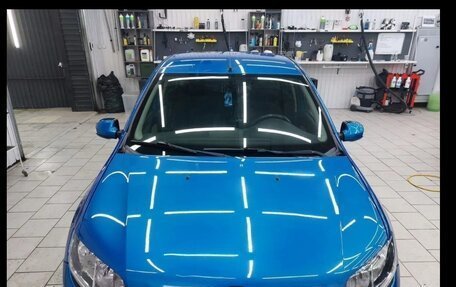 Renault Logan II, 2015 год, 700 000 рублей, 7 фотография