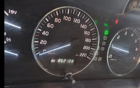 Toyota Land Cruiser 100 рестайлинг 2, 2006 год, 1 750 000 рублей, 11 фотография