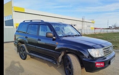 Toyota Land Cruiser 100 рестайлинг 2, 2006 год, 1 750 000 рублей, 2 фотография