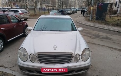 Mercedes-Benz E-Класс, 2002 год, 410 000 рублей, 1 фотография