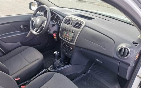 Renault Logan II, 2020 год, 1 030 000 рублей, 12 фотография
