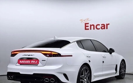 KIA Stinger I, 2021 год, 2 820 000 рублей, 2 фотография