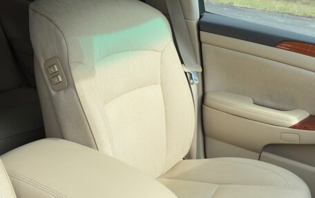 Toyota Crown Majesta, 2005 год, 830 000 рублей, 7 фотография