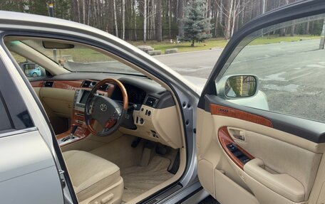 Toyota Crown Majesta, 2005 год, 830 000 рублей, 9 фотография