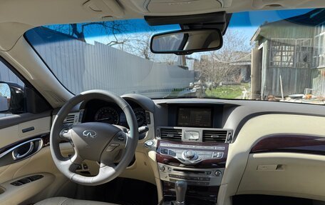 Infiniti M, 2012 год, 2 300 000 рублей, 3 фотография