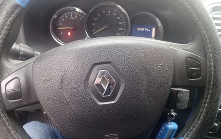 Renault Logan II, 2014 год, 680 000 рублей, 3 фотография