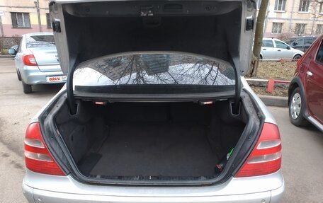 Mercedes-Benz E-Класс, 2002 год, 410 000 рублей, 11 фотография