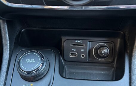 Jeep Cherokee, 2014 год, 1 400 000 рублей, 21 фотография