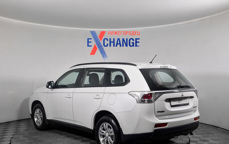 Mitsubishi Outlander III рестайлинг 3, 2012 год, 1 327 000 рублей, 6 фотография