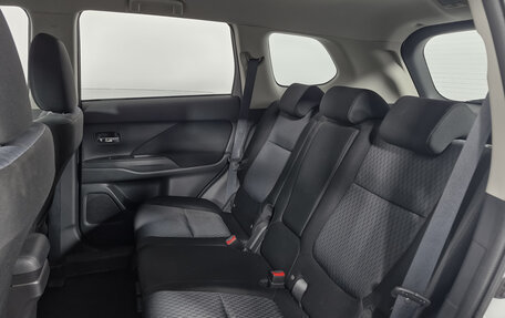 Mitsubishi Outlander III рестайлинг 3, 2012 год, 1 327 000 рублей, 11 фотография