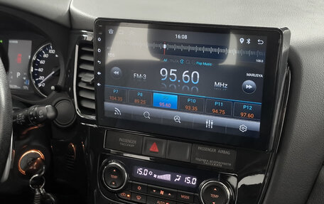 Mitsubishi Outlander III рестайлинг 3, 2012 год, 1 327 000 рублей, 17 фотография