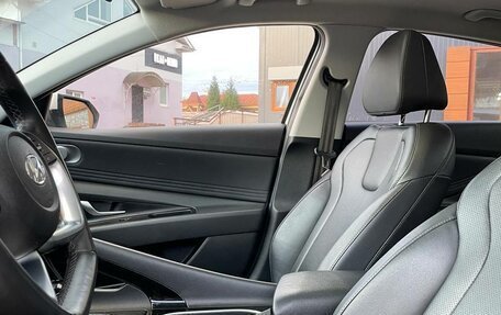 Hyundai Elantra, 2021 год, 2 300 000 рублей, 27 фотография