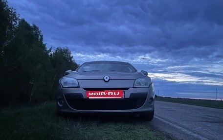 Renault Megane III, 2011 год, 550 000 рублей, 6 фотография