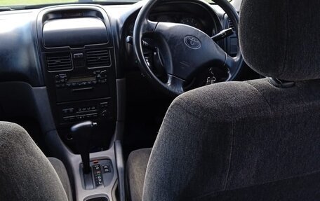 Toyota Caldina, 2000 год, 530 000 рублей, 3 фотография