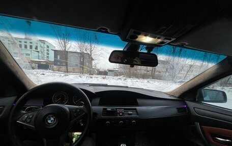 BMW 5 серия, 2004 год, 950 000 рублей, 11 фотография