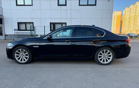 BMW 5 серия, 2016 год, 2 800 000 рублей, 3 фотография