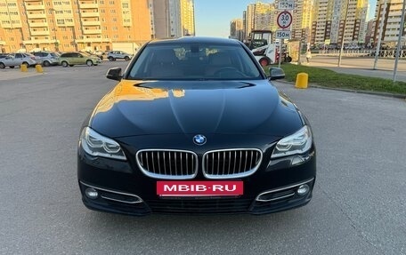BMW 5 серия, 2016 год, 2 800 000 рублей, 2 фотография