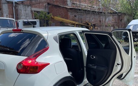 Nissan Juke II, 2013 год, 1 000 000 рублей, 3 фотография