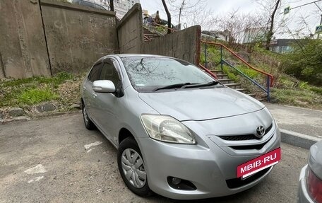 Toyota Belta, 2008 год, 595 000 рублей, 2 фотография