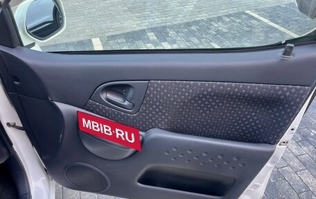 Toyota FunCargo, 2003 год, 450 000 рублей, 8 фотография