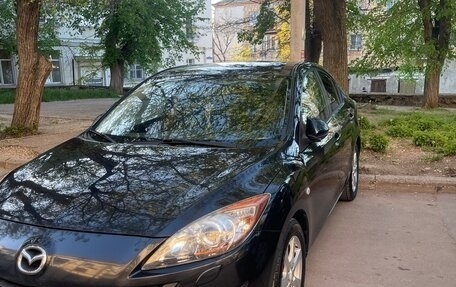 Mazda 3, 2010 год, 1 100 000 рублей, 2 фотография