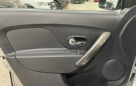 Renault Logan II, 2014 год, 537 000 рублей, 7 фотография