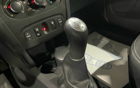 Renault Logan II, 2014 год, 537 000 рублей, 23 фотография