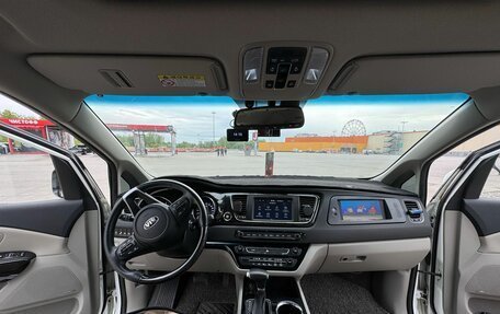 KIA Carnival III, 2019 год, 4 000 000 рублей, 12 фотография