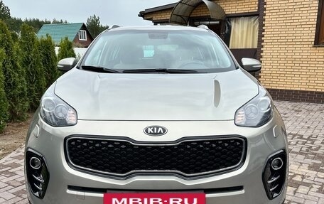 KIA Sportage IV рестайлинг, 2017 год, 2 300 000 рублей, 2 фотография