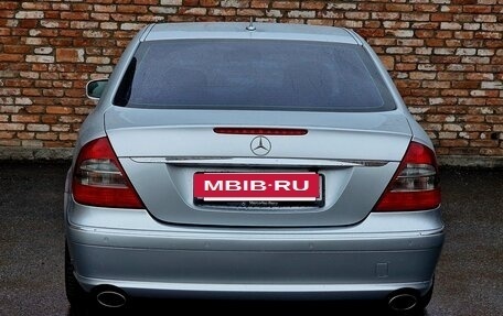 Mercedes-Benz E-Класс, 2008 год, 1 700 000 рублей, 3 фотография