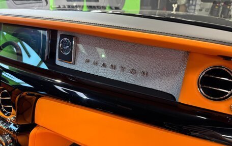 Rolls-Royce Phantom VIII, 2024 год, 92 000 000 рублей, 12 фотография