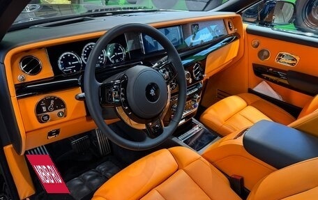 Rolls-Royce Phantom VIII, 2024 год, 92 000 000 рублей, 24 фотография