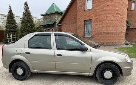 Renault Logan I, 2014 год, 680 000 рублей, 2 фотография