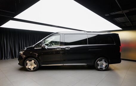 Mercedes-Benz V-Класс, 2024 год, 15 470 000 рублей, 7 фотография