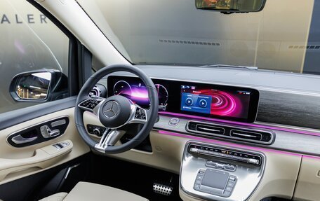 Mercedes-Benz V-Класс, 2024 год, 15 470 000 рублей, 26 фотография