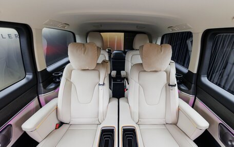 Mercedes-Benz V-Класс, 2024 год, 15 470 000 рублей, 39 фотография