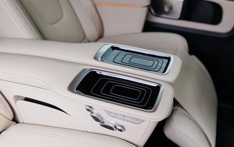 Mercedes-Benz V-Класс, 2024 год, 15 470 000 рублей, 36 фотография