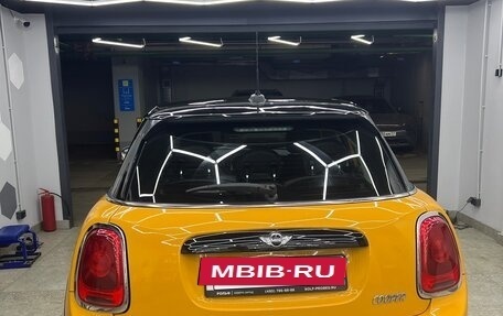 MINI Hatch, 2016 год, 1 500 000 рублей, 8 фотография