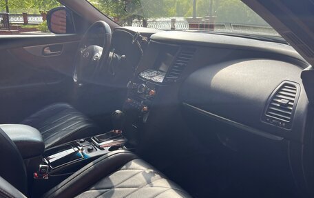 Infiniti QX70, 2014 год, 3 280 000 рублей, 11 фотография