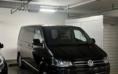 Volkswagen Multivan T5, 2013 год, 3 400 000 рублей, 12 фотография