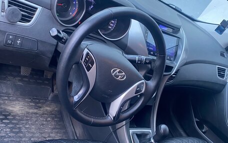 Hyundai Elantra V, 2012 год, 799 000 рублей, 3 фотография