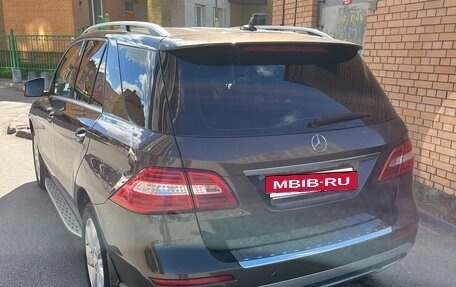 Mercedes-Benz M-Класс, 2014 год, 2 300 000 рублей, 4 фотография