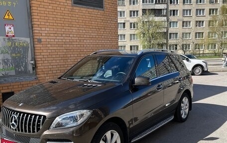 Mercedes-Benz M-Класс, 2014 год, 2 300 000 рублей, 3 фотография