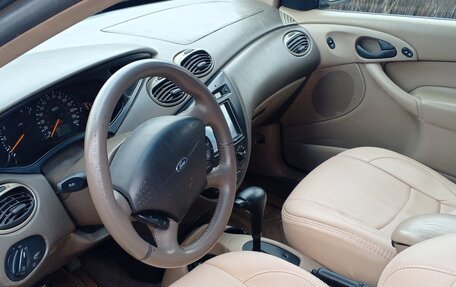 Ford Focus IV, 2001 год, 260 000 рублей, 4 фотография
