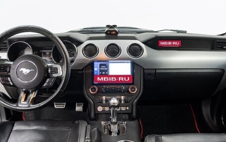 Ford Mustang VI рестайлинг, 2016 год, 2 950 000 рублей, 20 фотография