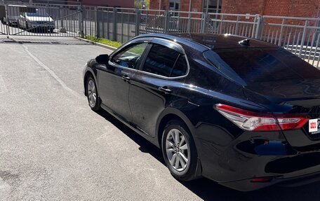 Toyota Camry, 2018 год, 2 500 000 рублей, 1 фотография
