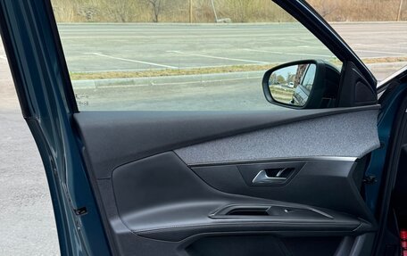 Peugeot 5008 II, 2017 год, 1 610 000 рублей, 13 фотография