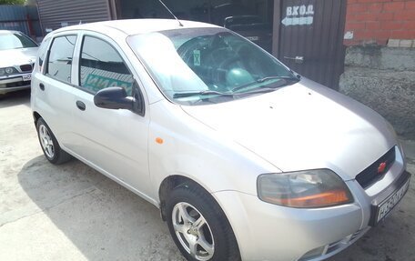 Chevrolet Aveo III, 2004 год, 320 000 рублей, 3 фотография