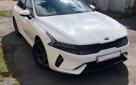 KIA K5, 2021 год, 2 750 000 рублей, 2 фотография