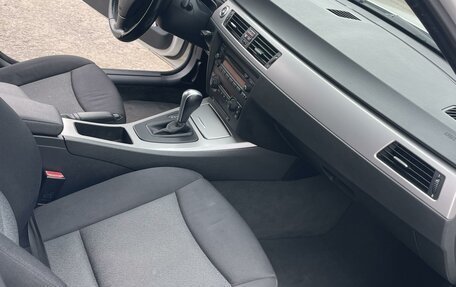 BMW 3 серия, 2006 год, 900 000 рублей, 2 фотография